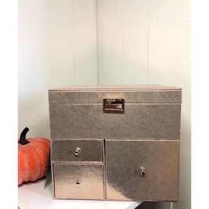 NEW Ulta Beauty Treasures 75 Piece Collection